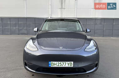 Внедорожник / Кроссовер Tesla Model Y 2021 в 