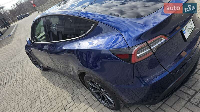 Позашляховик / Кросовер Tesla Model Y 2022 в Запоріжжі