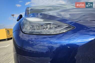 Внедорожник / Кроссовер Tesla Model Y 2022 в 