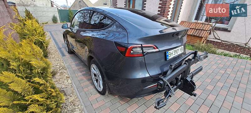 Внедорожник / Кроссовер Tesla Model Y 2021 в Одессе