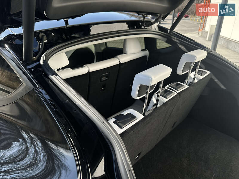 Внедорожник / Кроссовер Tesla Model Y 2022 в Днепре