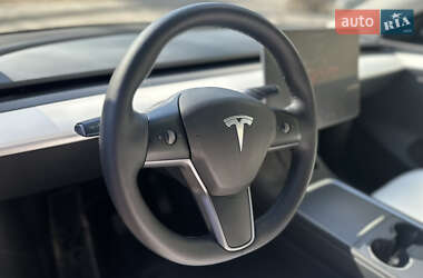 Внедорожник / Кроссовер Tesla Model Y 2022 в 