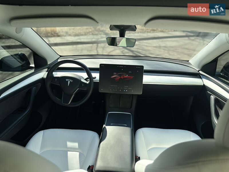 Внедорожник / Кроссовер Tesla Model Y 2022 в Днепре