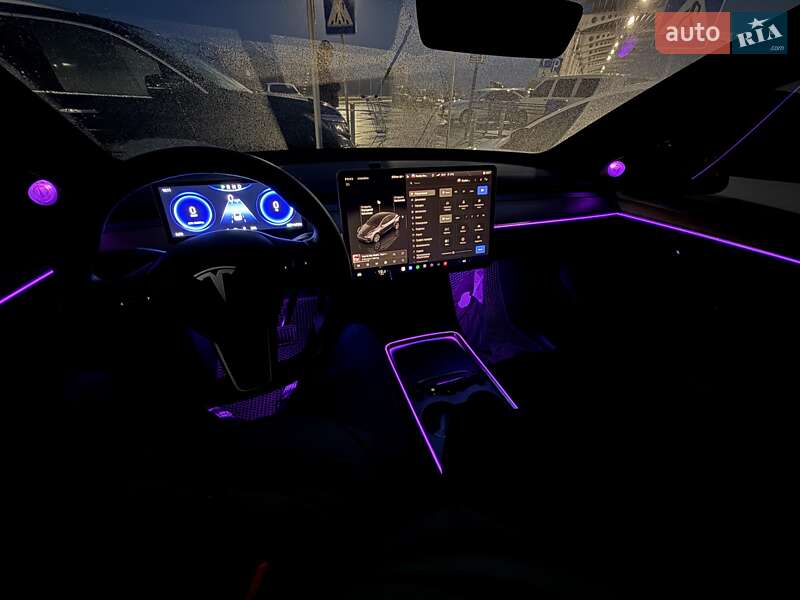 Позашляховик / Кросовер Tesla Model Y 2022 в Полтаві