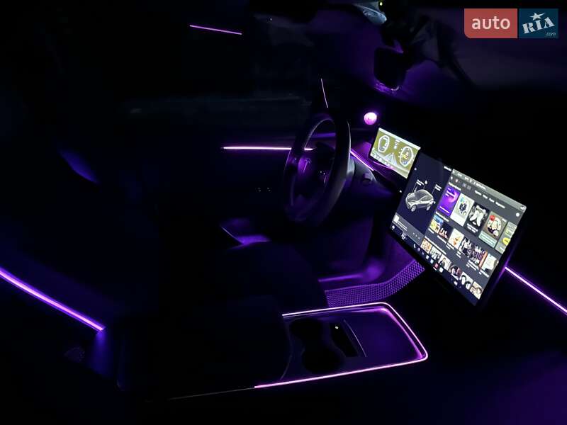 Позашляховик / Кросовер Tesla Model Y 2022 в Полтаві