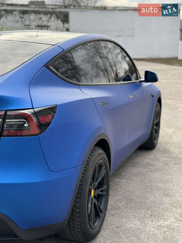 Внедорожник / Кроссовер Tesla Model Y 2020 в Харькове
