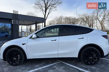 Внедорожник / Кроссовер Tesla Model Y 2023 в 