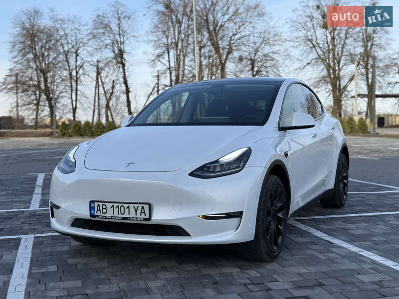 Внедорожник / Кроссовер Tesla Model Y 2023 в 