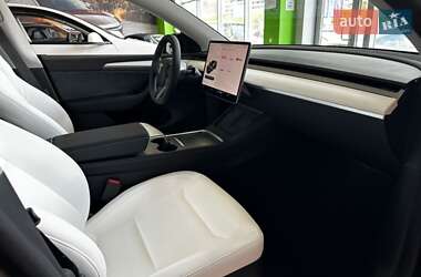 Внедорожник / Кроссовер Tesla Model Y 2023 в 