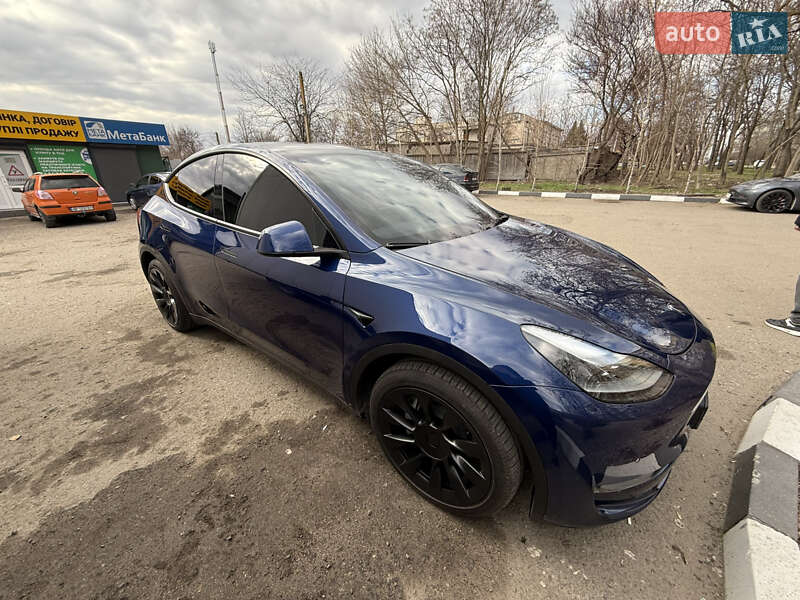 Внедорожник / Кроссовер Tesla Model Y 2022 в Запорожье