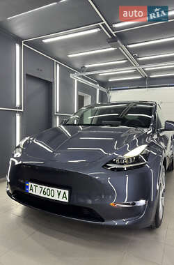 Внедорожник / Кроссовер Tesla Model Y 2023 в 