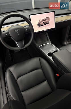 Внедорожник / Кроссовер Tesla Model Y 2023 в 