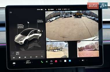 Внедорожник / Кроссовер Tesla Model Y 2023 в 