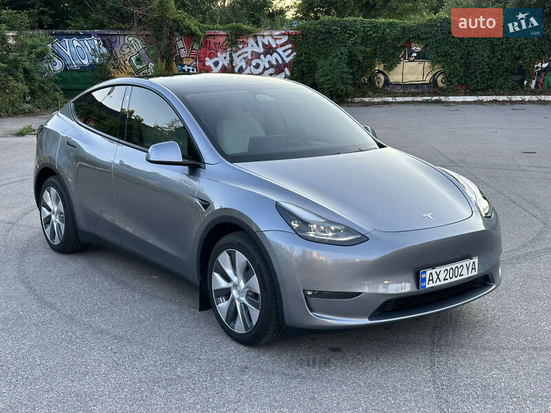 Внедорожник / Кроссовер Tesla Model Y 2023 в Харькове