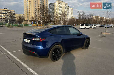 Внедорожник / Кроссовер Tesla Model Y 2021 в 