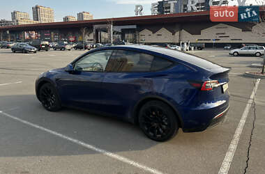 Внедорожник / Кроссовер Tesla Model Y 2021 в 