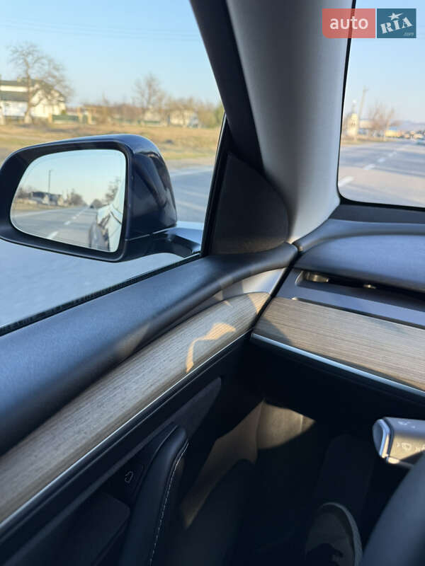 Внедорожник / Кроссовер Tesla Model Y 2023 в Черновцах фото 42 Внедорожник / Кроссовер Tesla Model Y 2023 в Черновцах