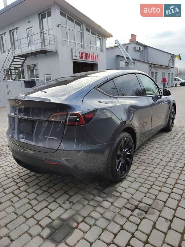 Внедорожник / Кроссовер Tesla Model Y 2022 в Львове