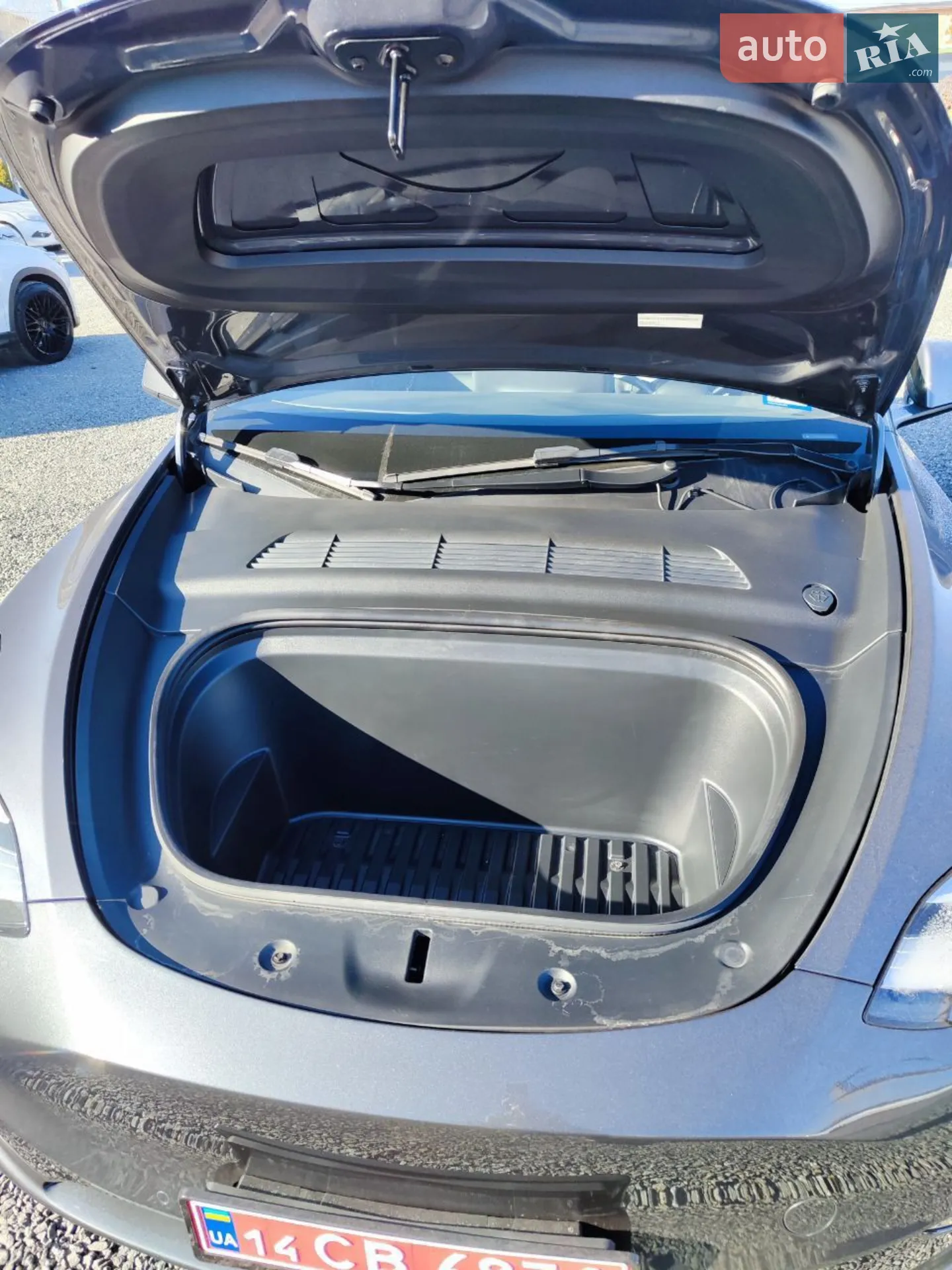 2022 Tesla Model Y - мініатюра 11