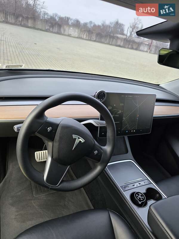 Внедорожник / Кроссовер Tesla Model Y 2022 в Одессе