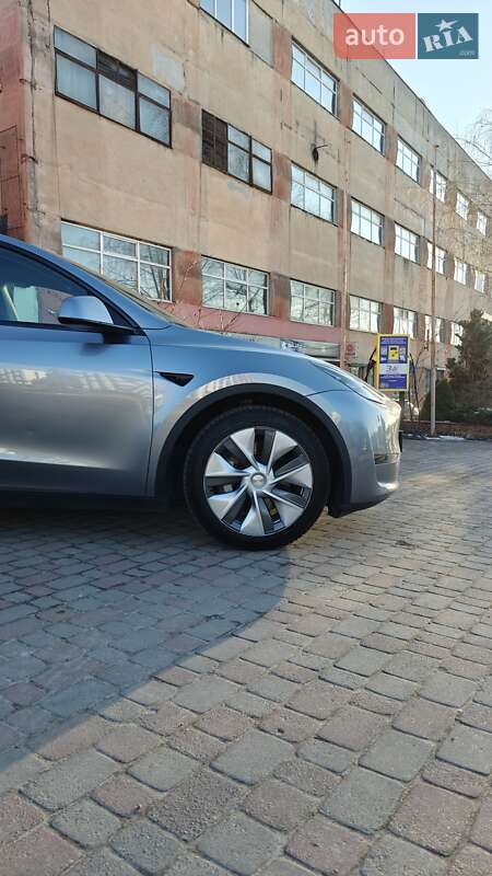 Позашляховик / Кросовер Tesla Model Y 2023 в Львові