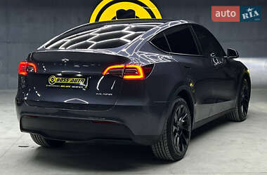 Внедорожник / Кроссовер Tesla Model Y 2021 в 