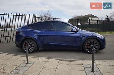 Внедорожник / Кроссовер Tesla Model Y 2022 в 