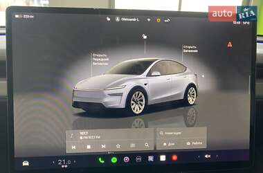 Внедорожник / Кроссовер Tesla Model Y 2025 в 