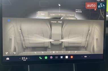 Внедорожник / Кроссовер Tesla Model Y 2025 в 