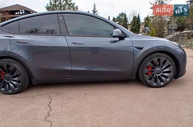 Позашляховик / Кросовер Tesla Model Y 2022 в 