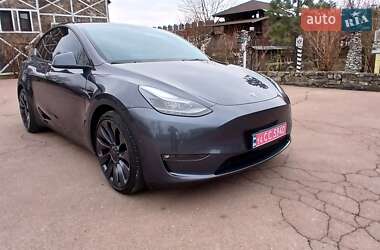 Позашляховик / Кросовер Tesla Model Y 2022 в 