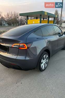 Внедорожник / Кроссовер Tesla Model Y 2023 в 