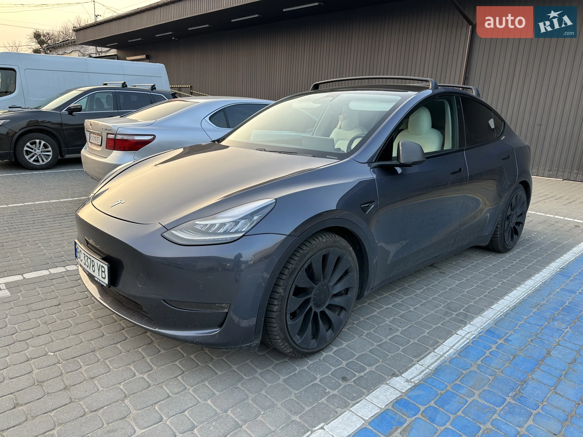2020 Tesla Model Y - мініатюра 5