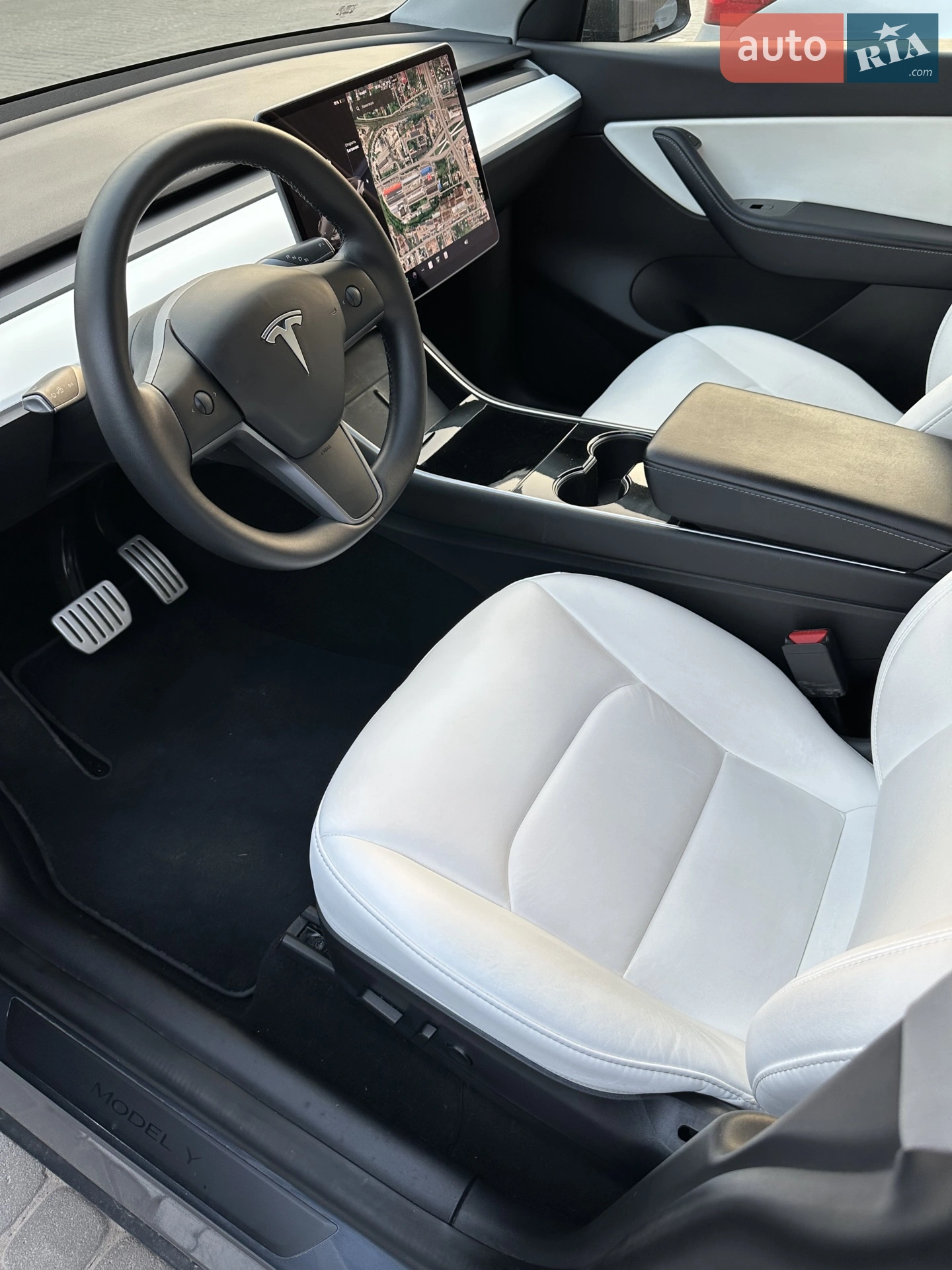 2020 Tesla Model Y - мініатюра 11