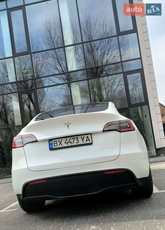 Внедорожник / Кроссовер Tesla Model Y 2020 в Хмельницком