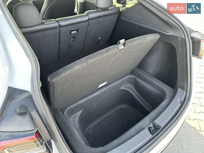 Позашляховик / Кросовер Tesla Model Y 2023 в Вінниці