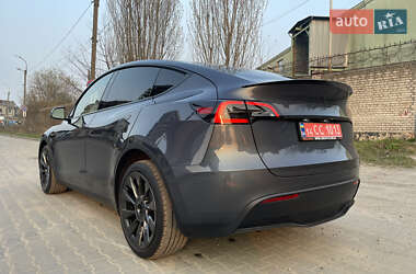 Внедорожник / Кроссовер Tesla Model Y 2023 в 