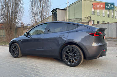 Внедорожник / Кроссовер Tesla Model Y 2023 в 
