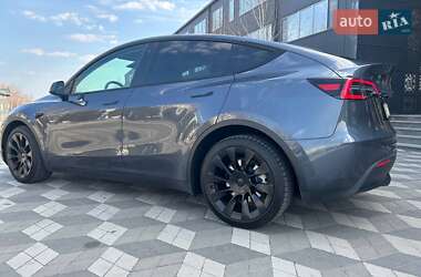 Внедорожник / Кроссовер Tesla Model Y 2023 в 