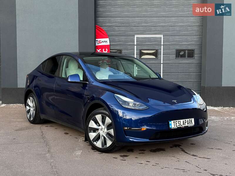 Tesla Model Y 2022