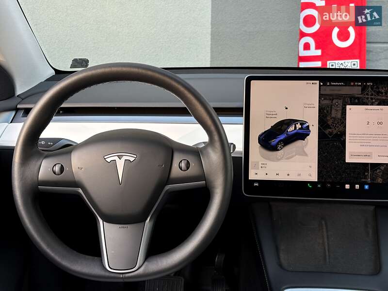 Внедорожник / Кроссовер Tesla Model Y 2022 в Киеве