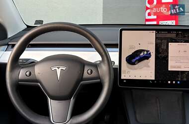 Внедорожник / Кроссовер Tesla Model Y 2022 в 