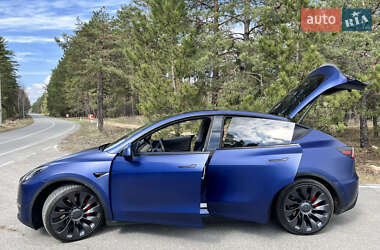 Внедорожник / Кроссовер Tesla Model Y 2020 в 