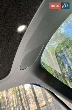 Внедорожник / Кроссовер Tesla Model Y 2020 в 