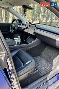 Внедорожник / Кроссовер Tesla Model Y 2020 в 