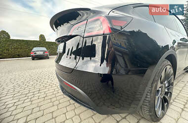 Внедорожник / Кроссовер Tesla Model Y 2022 в Долине