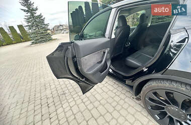 Внедорожник / Кроссовер Tesla Model Y 2022 в Долине