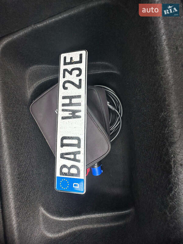 Внедорожник / Кроссовер Tesla Model Y 2022 в Долине фото 38 Внедорожник / Кроссовер Tesla Model Y 2022 в Долине