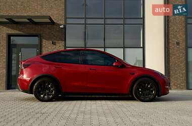 Позашляховик / Кросовер Tesla Model Y 2021 в 