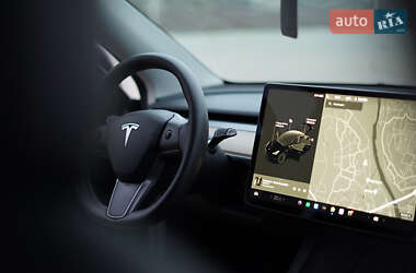 Внедорожник / Кроссовер Tesla Model Y 2022 в 